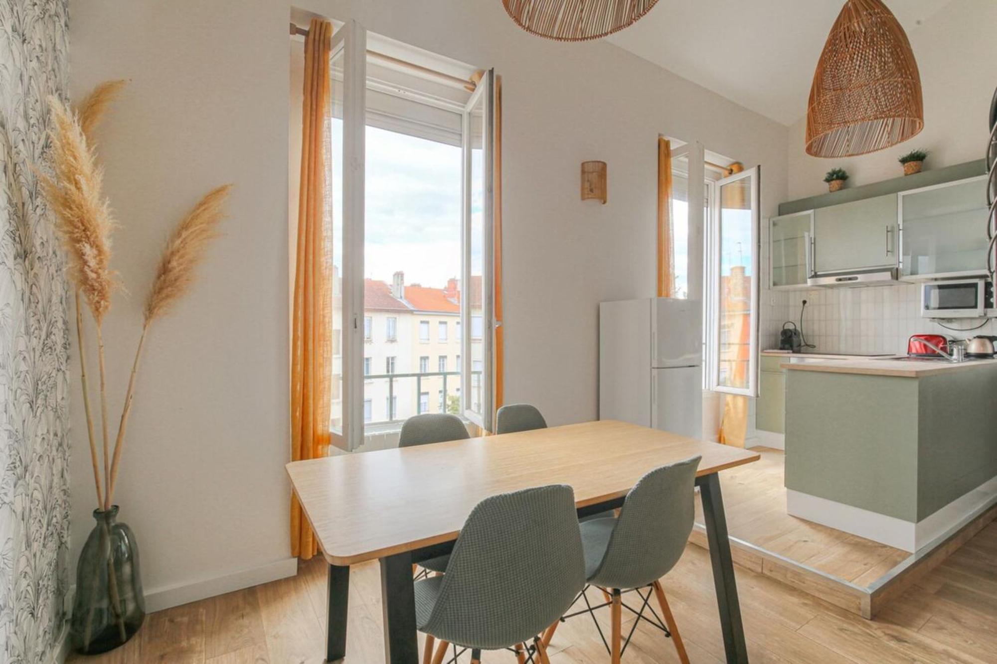 Duplex Spacieux Et Design Proche La Part-Dieu Apartment Lyon Exterior foto